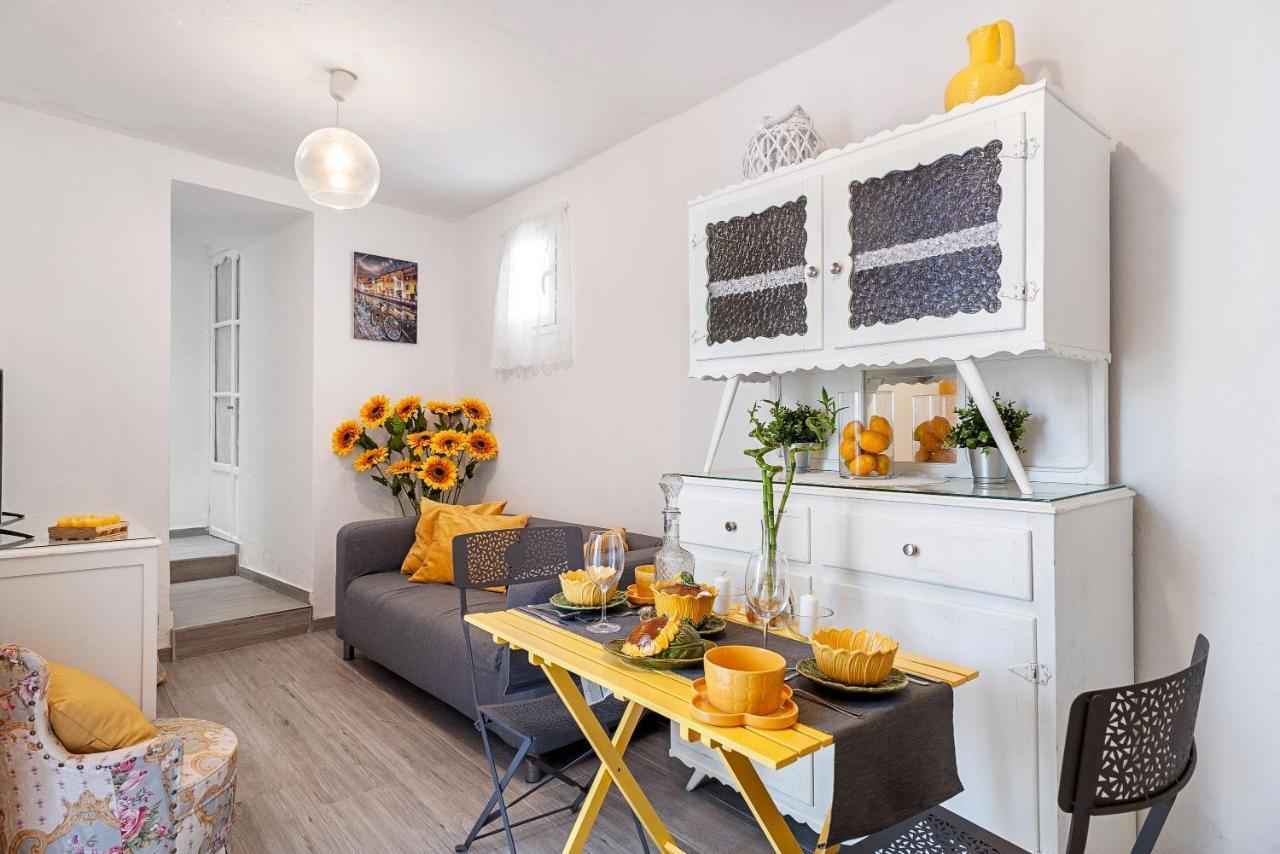 Apartamento Los Girasoles مْبيخير ذي لا فرونتيرا المظهر الخارجي الصورة
